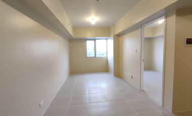 1 Bedroom in Avida Towers 34th Street BGC, Facing Uptown Mall for Sale at Taguig