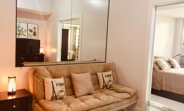 For Rent Furnished 1 Bedroom Unit at KL Tower in Legazpi Village, Makati City