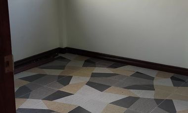 Overlooking 5 bedrooms 4 toilet n bath house for sale in Taloto Tagbilaran City
