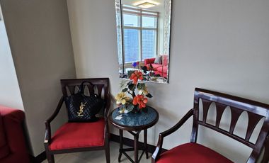 Fully Furnished Lower Penthouse 3 Bedroom for sale in One Central Makati