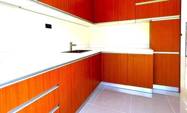 House in Alabang - Victoria South of Alabang, Muntinlupa