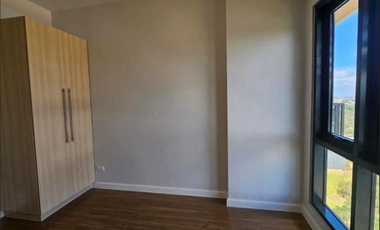 Viento at Cerca 2BR, Bare unit in Las Pinas, Alabang for Sale
