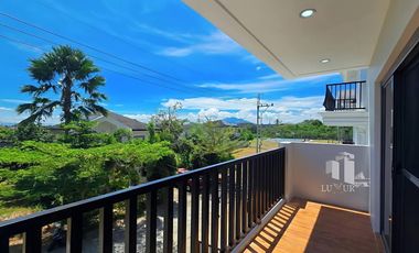 For Rent South Forbes Chateaux de Paris