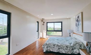 For Rent South Forbes Chateaux de Paris