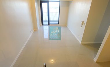 Seaview 2-Bedroom Unit with Balcony at Mandani Bay Tower 1 – Priced to Sell!