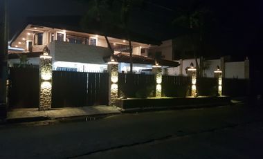 Mansion For Sale in Multinational Village