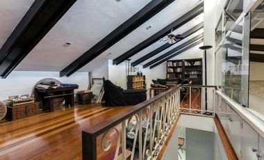 FOR SALE: Beautiful Spacious 7 Bedroom House in Ayala Alabang, Muntinlupa