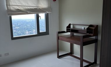 Bristol Parkway Sacrifice SALE, 2 BR w Balcony, P/house PANORAMIC VIEW ALABANG