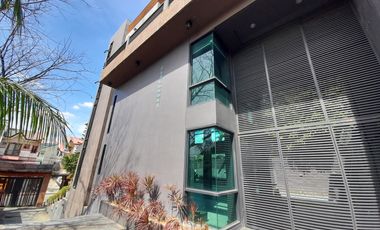 Newly Renovated House for Residence or Office Use in Marikina
