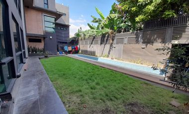 Newly Renovated House for Residence or Office Use in Marikina