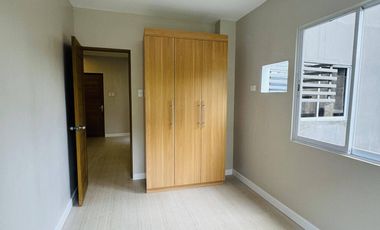 2 BEDROOM
