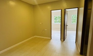 2 BEDROOM
