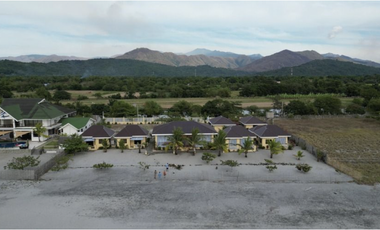 Beach Front House / Resort in Cabangan, Zambales
