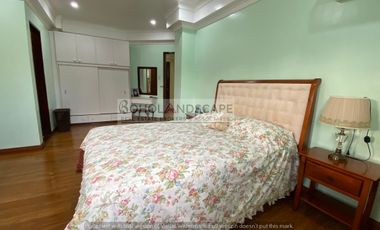 House and Lot for Sale Walking distance to White Beach located in Panglao, Bohol