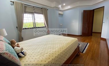 House and Lot for Sale Walking distance to White Beach located in Panglao, Bohol