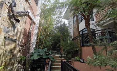 Baguio Property Single Detached, 5 Bedrooms, & Bachelor's Pad w/ View
