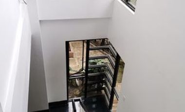 Baguio Property Single Detached, 5 Bedrooms, & Bachelor's Pad w/ View