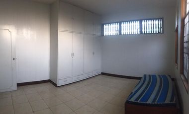 PRICE DROP ! House for Sale - Convenient location near SLEX in Sucat, Muntinlupa