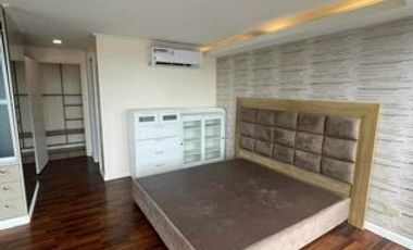 Spacious 3BR Condo Unit for Rent in Astoria Plaza, Pasig City