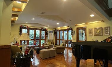 Luxurious House in Ayala Alabang Village for Sale