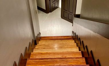 For sale Elegant House & Lot with Interior Designed Finishings, Parañaque