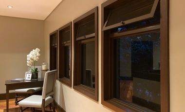 For sale Elegant House & Lot with Interior Designed Finishings, Parañaque