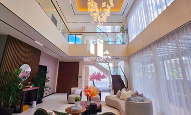 FOR SALE South Forbes Mansions Brand New Modern House and Lot in Silang Cavite