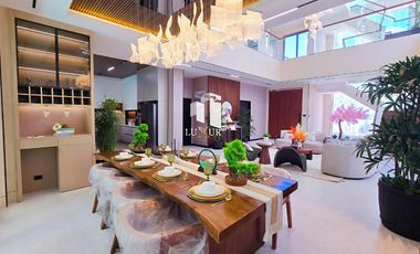 FOR SALE South Forbes Mansions Brand New Modern House and Lot in Silang Cavite