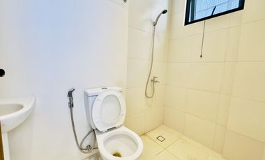 4 Bedrooms Semi-Furnished House & Lot for Sale in BF Homes, Parañaque City