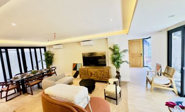 4 Bedrooms Semi-Furnished House & Lot for Sale in BF Homes, Parañaque City