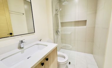 4 Bedrooms Modern Townhouse w/Roofdeck for Sale in New Zaniga, Mandaluyong City