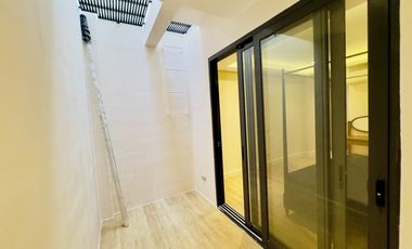 4 Bedrooms Modern Townhouse w/Roofdeck for Sale in New Zaniga, Mandaluyong City