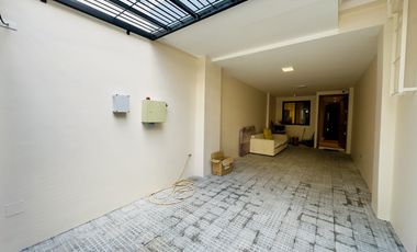 4 Bedrooms Modern Townhouse w/Roofdeck for Sale in New Zaniga, Mandaluyong City