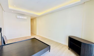 4 Bedrooms Modern Townhouse w/Roofdeck for Sale in New Zaniga, Mandaluyong City