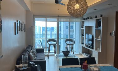 St Francis Shangri-La: Corner 1 Bedroom with Balcony for Sale