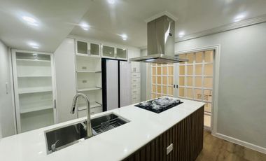 3-STOREY MODERN HOUSE IN SANTAROSA VILLAGE 1