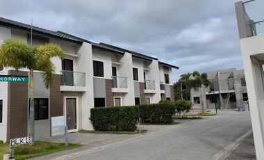 Olivarez Homes Southwoods, Biñan Laguna House For Sale