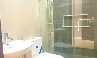 FOR SALE: WELL MAINTAINED MODERN DESIGN HOUSE AND LOT FOR SAL EIN PORTOFINO SOUT