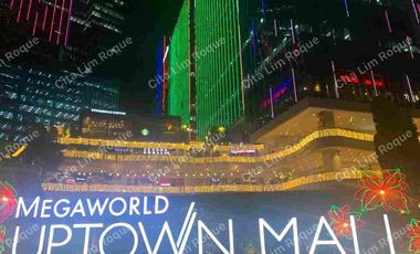 FOR LEASE: Uptown Parksuites 2, Executive 1-Bedroom unit