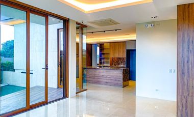 5 BEDROOMS MODERN DESIGN 3-STOREY HOUSE AND LOT FOR SALE IN ALABANG WEST