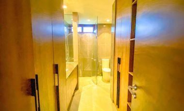 5 BEDROOMS MODERN DESIGN 3-STOREY HOUSE AND LOT FOR SALE IN ALABANG WEST