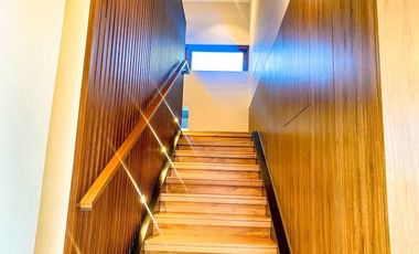 5 BEDROOMS MODERN DESIGN 3-STOREY HOUSE AND LOT FOR SALE IN ALABANG WEST