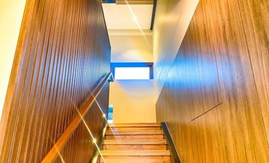 5 BEDROOMS MODERN DESIGN 3-STOREY HOUSE AND LOT FOR SALE IN ALABANG WEST