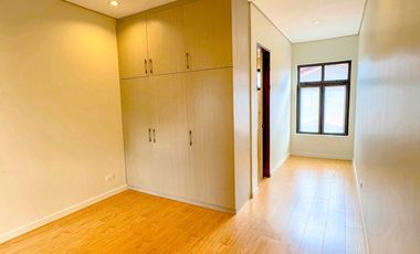 STUNNING 5 BEDROOMS CORNER HOUSE FOR SALE IN BF HOMES, PARANAQUE CITY