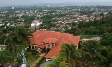 Filipino Spanish House for Sale in a High End Village