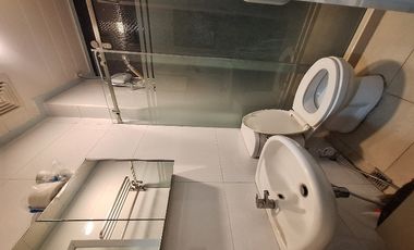 For Rent 1 Bedroom with balcony in Bay Area Suites near PGH