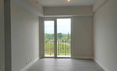 2 Bedroom Unit with Mountain View at One Nara