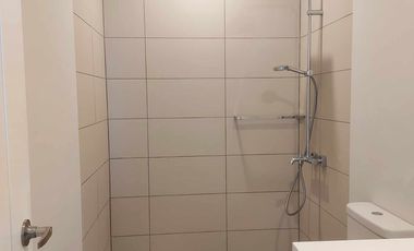 2 Bedroom Unit with Mountain View at One Nara