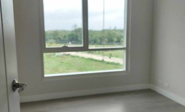 2 Bedroom Unit with Mountain View at One Nara