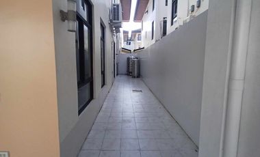 House with 7 bedrooms for rent inside the Villa, Multinational Paranaque